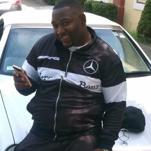 Meet your Posher, Malcolm